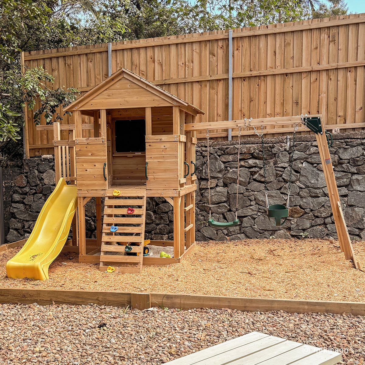 Lifespan Kids Kingston Cubby House with 2.2m Yellow Slide